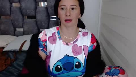 Lia online show from December 4, 2:59 pm