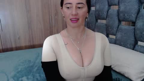 Lia online show from February 25, 7:47 pm