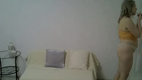 sarahphelps online show from January 11, 9:53 pm