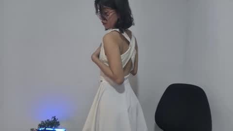 Snapshot of sarahsmitt chatting on October 14, 8:20 pm Sarah online show from October 14, 8:20 pm