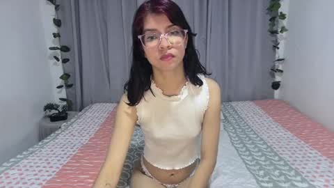 Sarah  online show from March 19, 2:48 am