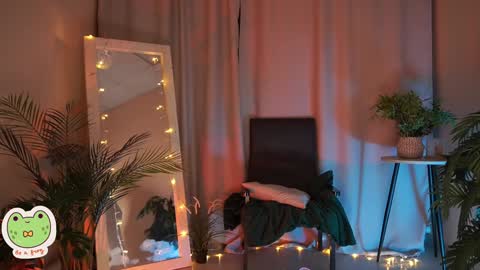 vacation 16-30 of november caucht me in insta online show from January 15, 9:13 am