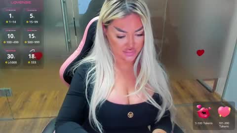 Sarah online show from April 2, 6:44 am