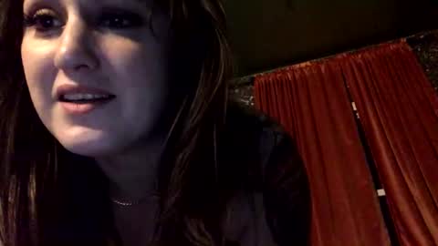 sarahsweetie17 online show from October 20, 4:24 am