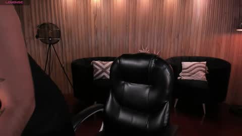 Sarah  independent model online show from November 4, 4:11 am