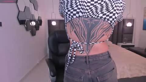 Sarah  independent model online show from November 10, 5:28 am