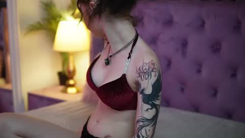 Snapshot of saraiangel chatting on April 30, 9:41 pm Sarai online show from April 30, 9:41 pm