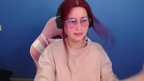 Sara online show from March 17, 1:14 pm