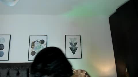 Snapshot of sarakush chatting on April 6, 12:28 pm Sara online show from April 6, 12:28 pm