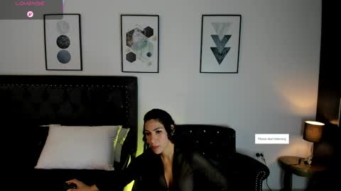 Snapshot of sarakush chatting on April 8, 12:49 pm Sara online show from April 8, 12:49 pm