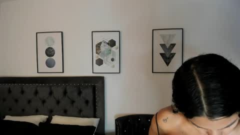 Snapshot of sarakush chatting on April 15, 12:23 pm Sara online show from April 15, 12:23 pm