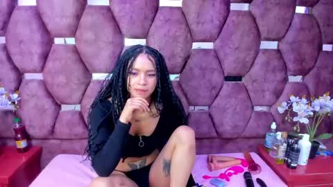 Snapshot of saraloveee_ chatting on January 26, 3:06 am Sarita online show from January 26, 3:06 am