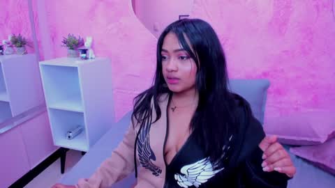   online show from December 13, 1:59 am