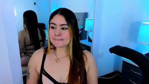 sararendon online show from December 3, 12:25 pm