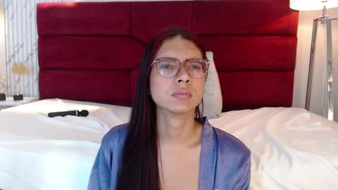 Sara online show from February 6, 10:53 pm