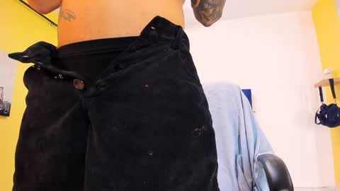 Sara Sofia online show from April 18, 4:05 am