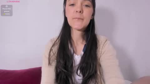 Sara   online show from September 15, 9:04 pm