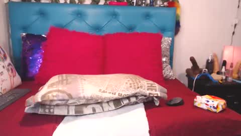 Sara Wills online show from March 23, 2:21 pm