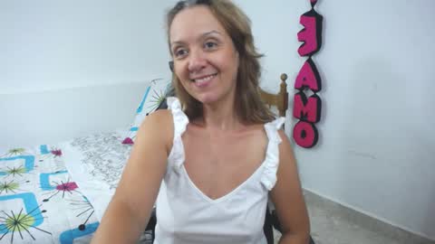 saray1221 online show from December 12, 8:53 pm