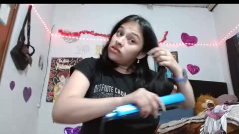 Sara Jimenez online show from October 5, 1:26 am