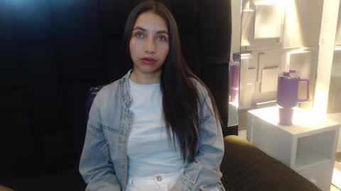 Saray Pink online show from January 14, 12:00 pm