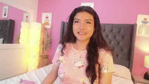 saray online show from November 27, 8:44 pm