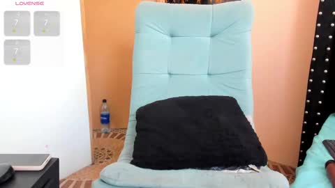 Snapshot of saraymoorex_ chatting on September 27, 5:18 pm Saray online show from September 27, 5:18 pm