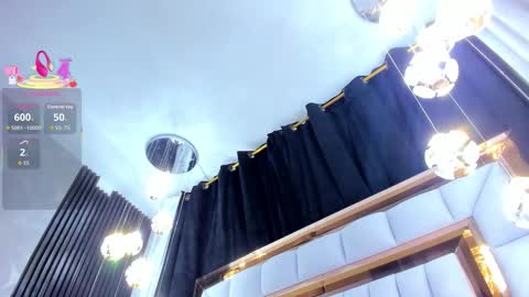 Snapshot of sarayroyse chatting on November 6, 8:21 pm Saray online show from November 6, 8:21 pm