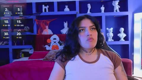 Sari  online show from November 5, 8:42 pm