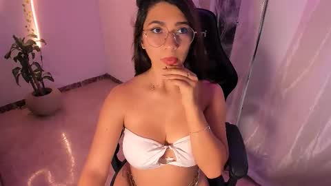 Sarima and Leo online show from October 21, 8:42 pm