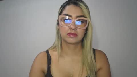 Snapshot of sarissmunera chatting on February 23, 4:13 pm sarissmunera online show from February 23, 4:13 pm
