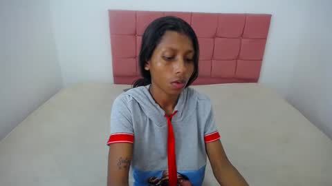 Snapshot of sarita_hot77 chatting on December 14, 3:51 am sarita_hot77 online show from December 14, 3:51 am