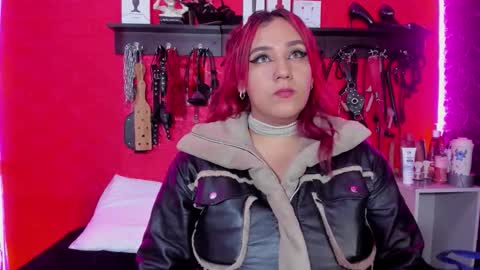 Sarita Moller  online show from February 18, 2:40 am