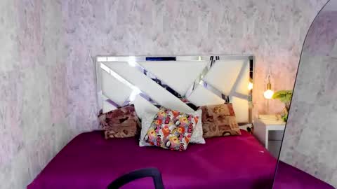 Snapshot of sarita_princess7 chatting on October 29, 7:59 pm sarah online show from October 29, 7:59 pm