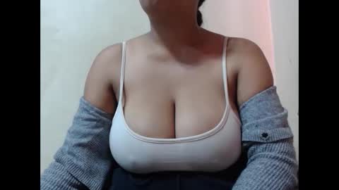 saronette online show from October 16, 6:03 am