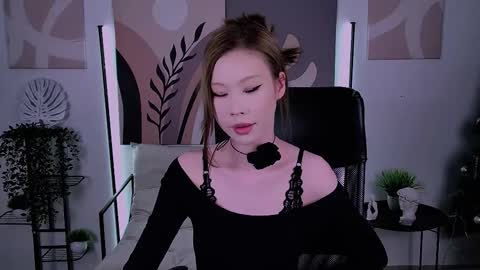 SarahRice online show from February 20, 5:35 pm