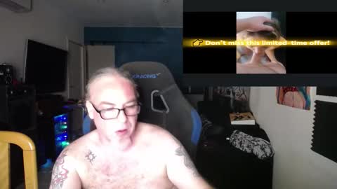 Giselle and Jay online show from October 12, 10:42 pm