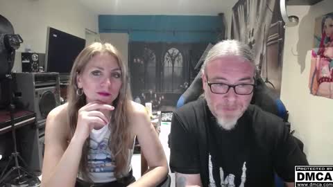 Giselle and Jay online show from November 5, 6:02 am