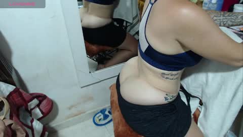 Snapshot of sarybate chatting on April 27, 7:45 pm Sary.. online show from April 27, 7:45 pm