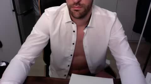 Sascha online show from December 15, 9:31 pm