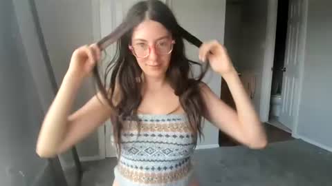 saseecandy online show from July 1, 1:34 pm
