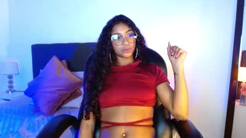 sasha_bowei online show from November 6, 2:01 am