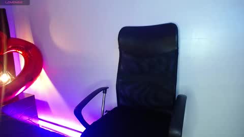 Sasha Brattz online show from February 15, 5:28 pm