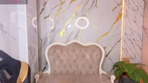 sasha_candy_b online show from June 16, 12:41 pm