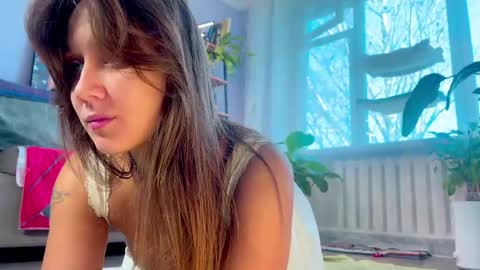 Alexandra Sasha in short online show from April 1, 6:25 am