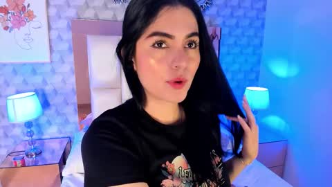 Camila  online show from October 24, 11:39 am