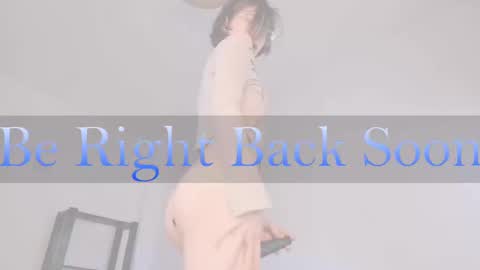 Snapshot of sasha_vesmus chatting on February 12, 11:20 pm Sasha Vesmus online show from February 12, 11:20 pm