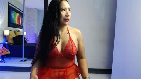 Snapshot of sashaavixen chatting on November 1, 12:07 pm Sasha online show from November 1, 12:07 pm