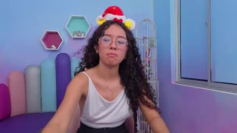 SashaMonroee  online show from December 16, 12:04 am