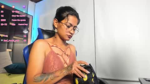 Sahaporn online show from September 25, 2:59 am